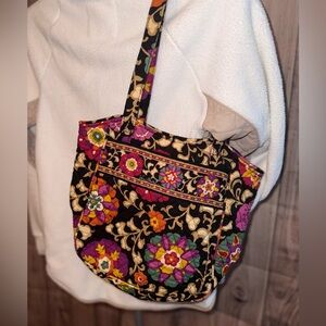 Vera Bradley | Retired Bohemian Blooms| Quilted Floral Shoulder Tote | EUC